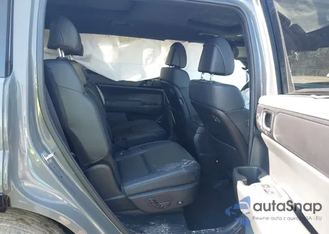 2024 Hyundai Santa Fe Calligraphy z USA, uszkodzony, nr VIN 5NMP54GL3RH035815